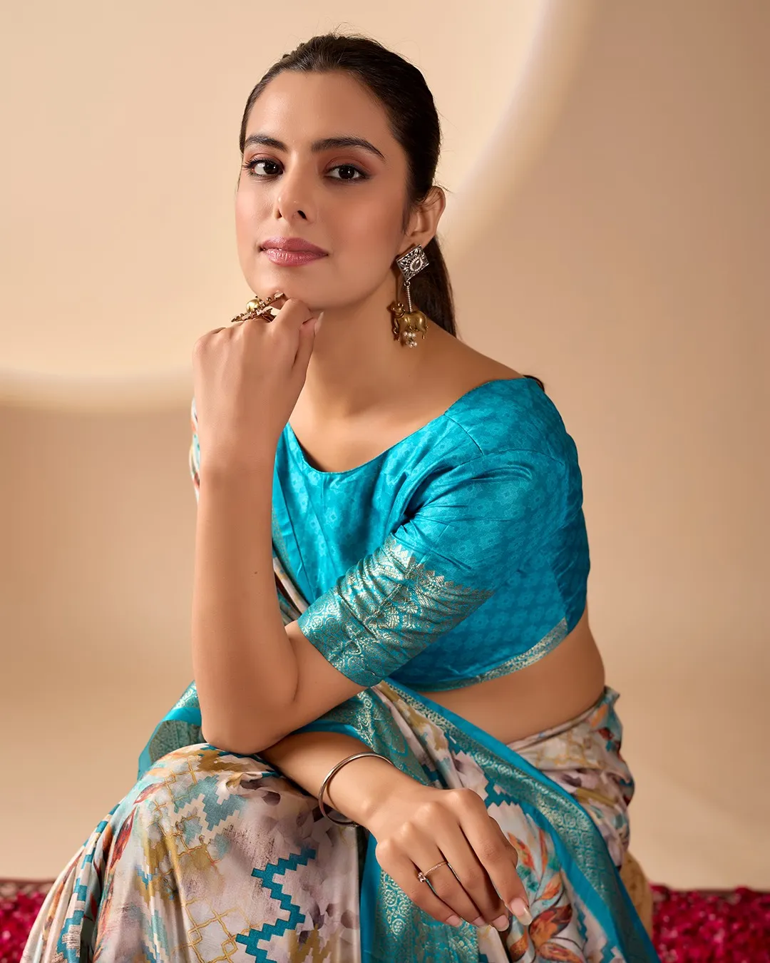 Cream Soft Lichi Silk Digital Printed Saree - Image 7