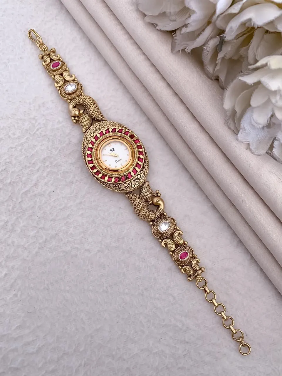 Antique Gold-Plated Peacock Motif Oval Bracelet Watch