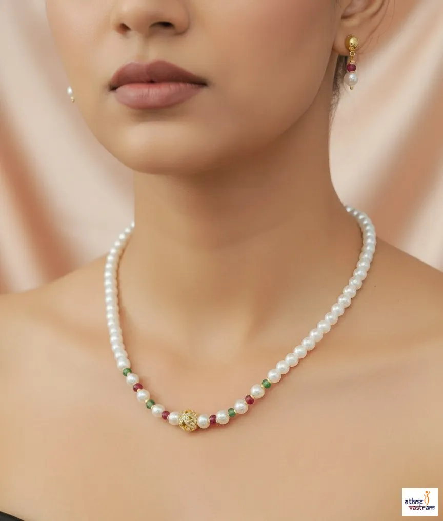 Classic Green & Red Beads Elegant Pearl Necklace Set