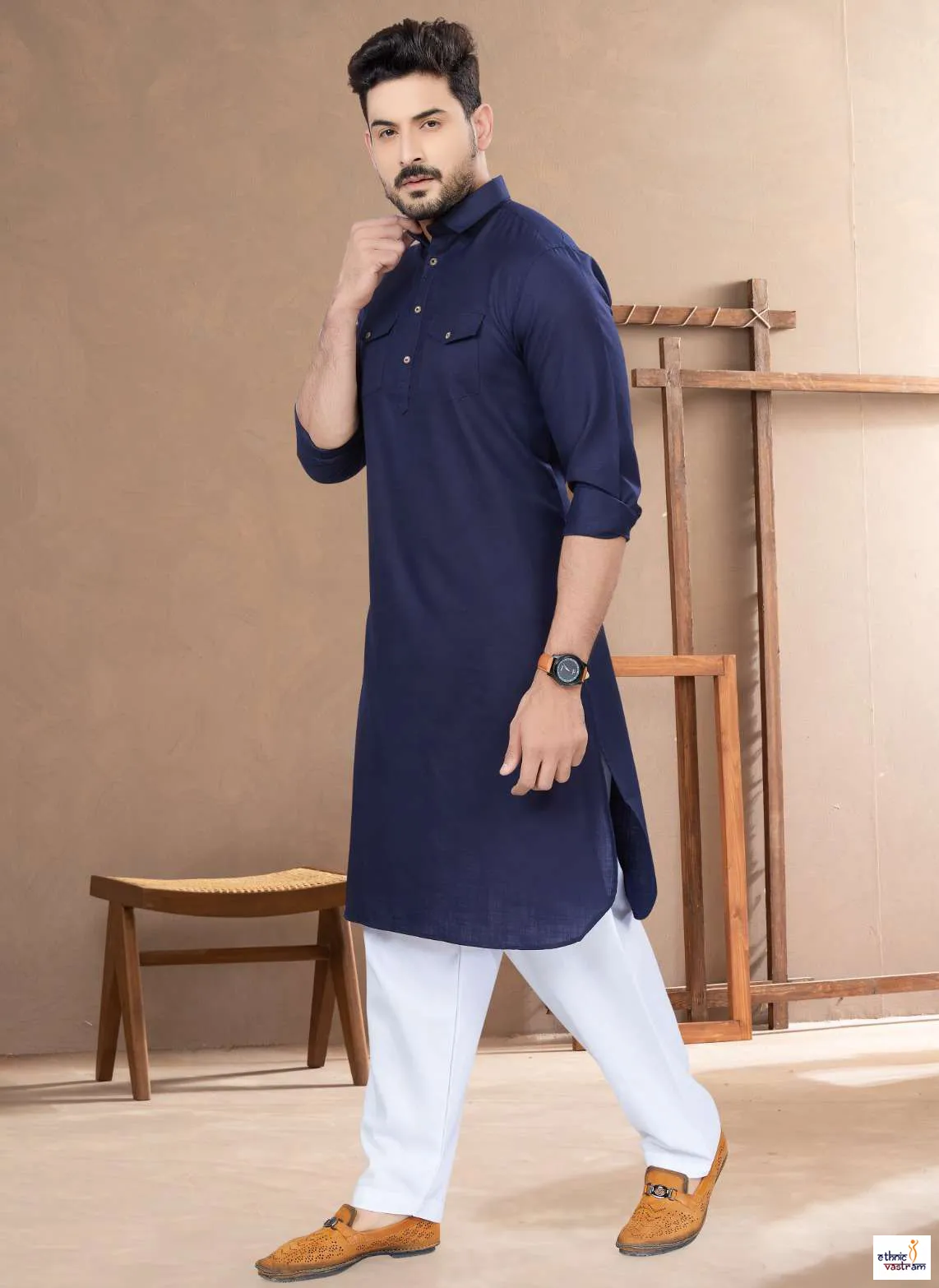 Men’s Navy Blue Cotton Solid Pathani Ethnic Wear Kurta Pajama Set - Image 2