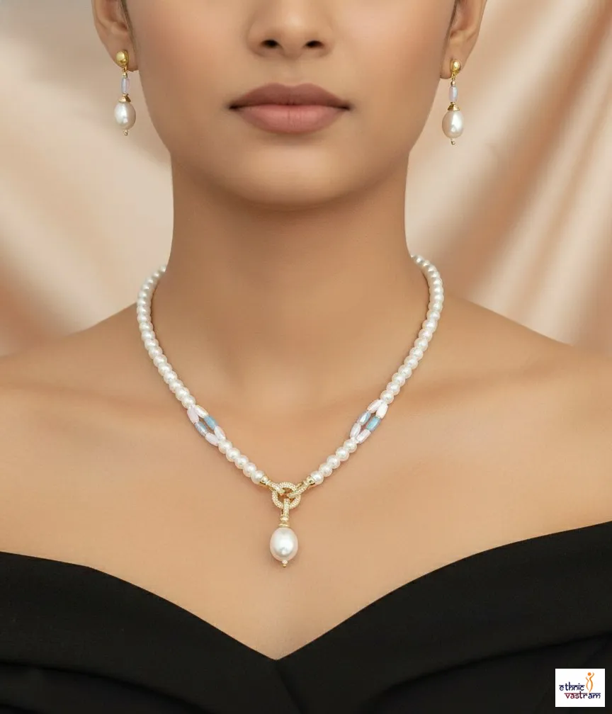 Teardrop Pearl & Crystal Ring Design Pendant Pearl Necklace Set