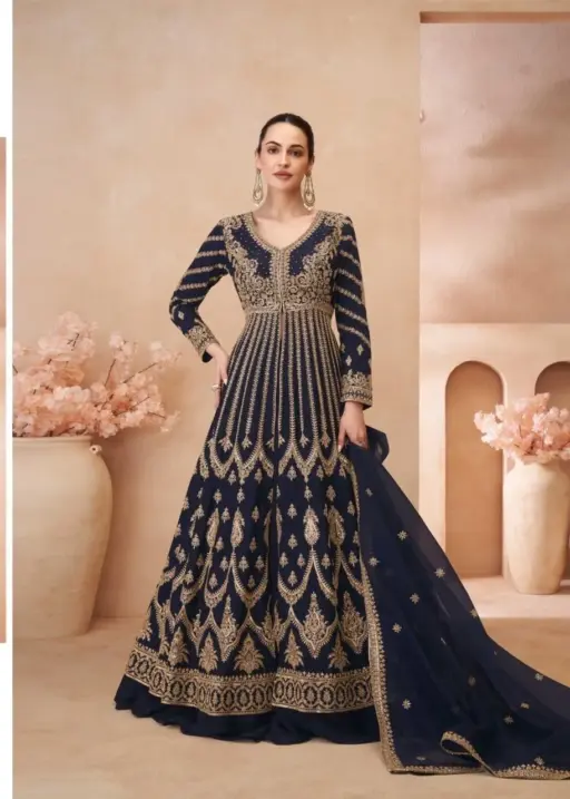 Sayuri Naari - 5752 E