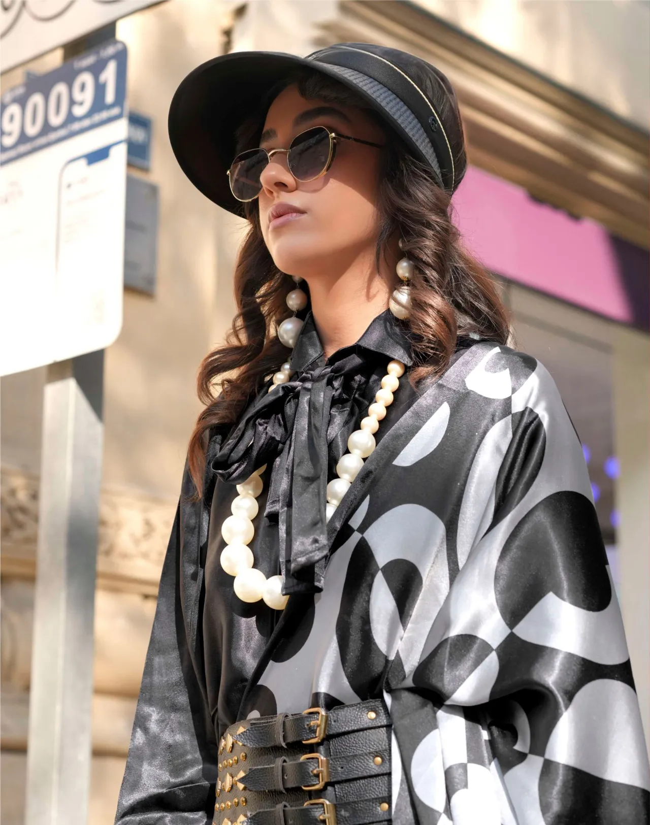 Grey Spanish Satin Modern Design Saree - Image 2