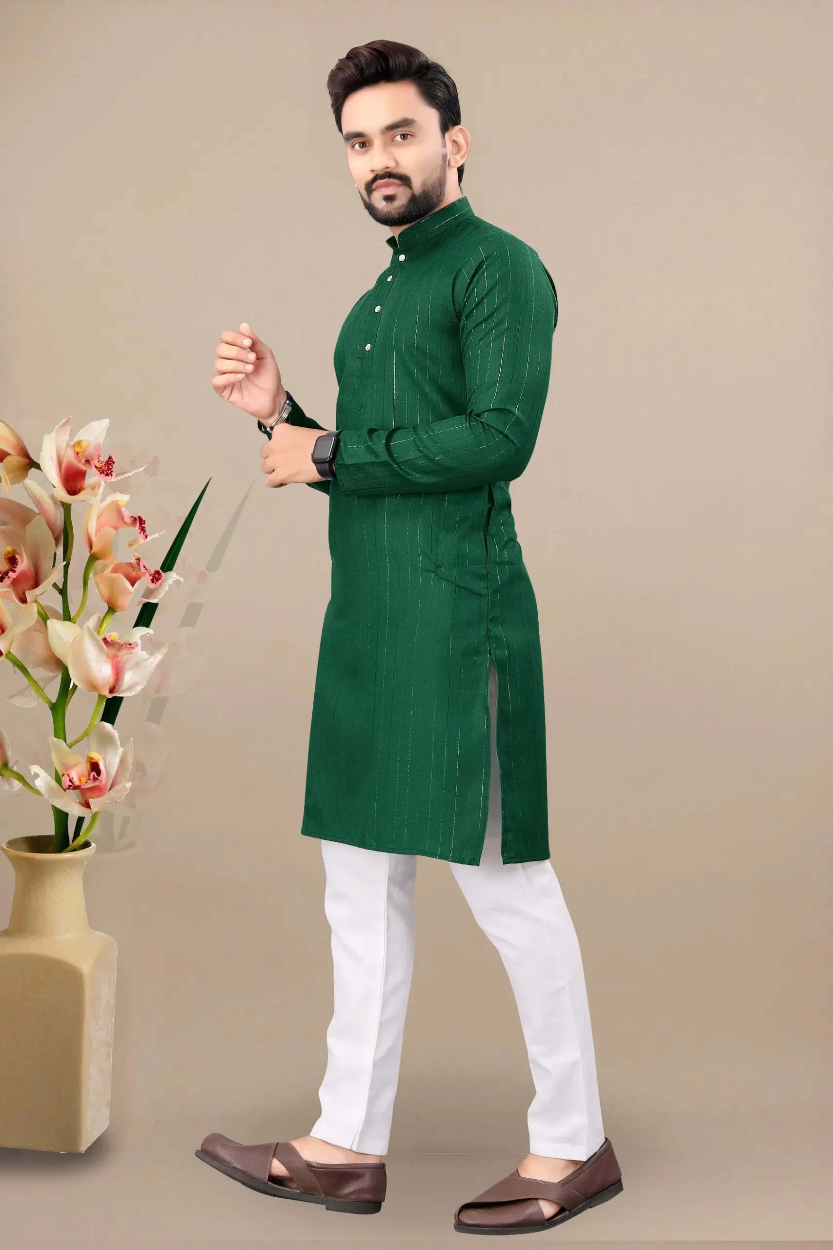 Green Cotton Kurta With White Pyjama - Image 2