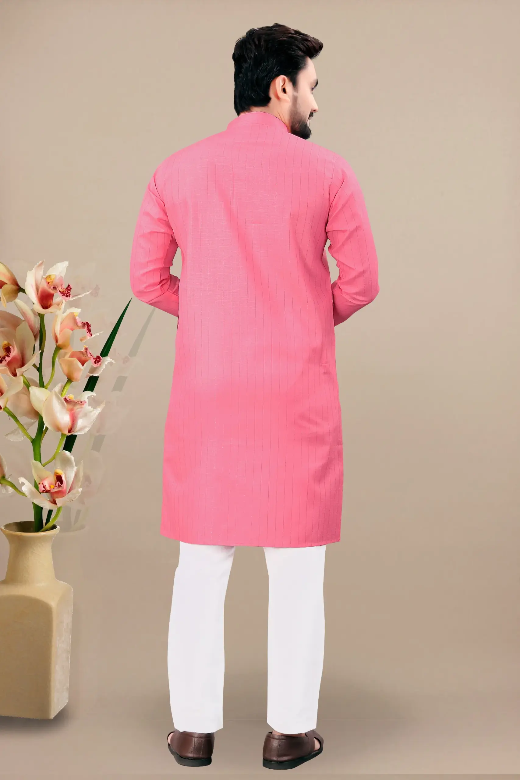 Pink Cotton Kurta With White Pyjama - Image 3