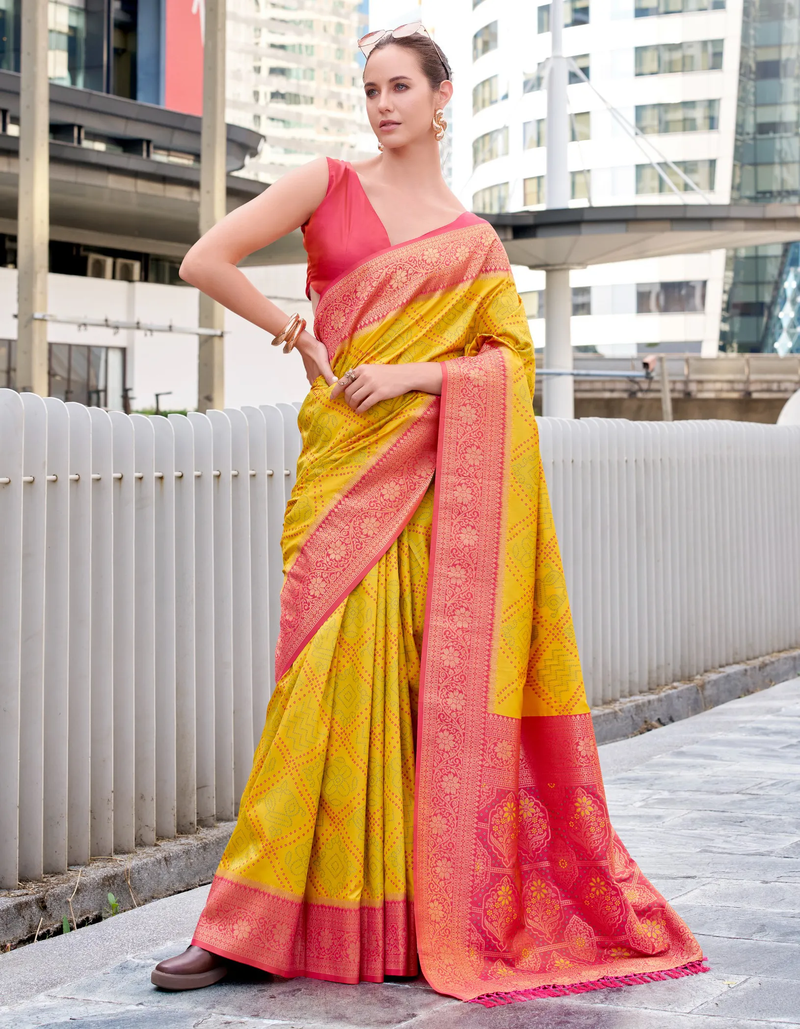Yellow Soft Silk Bandhani Weaving Saree