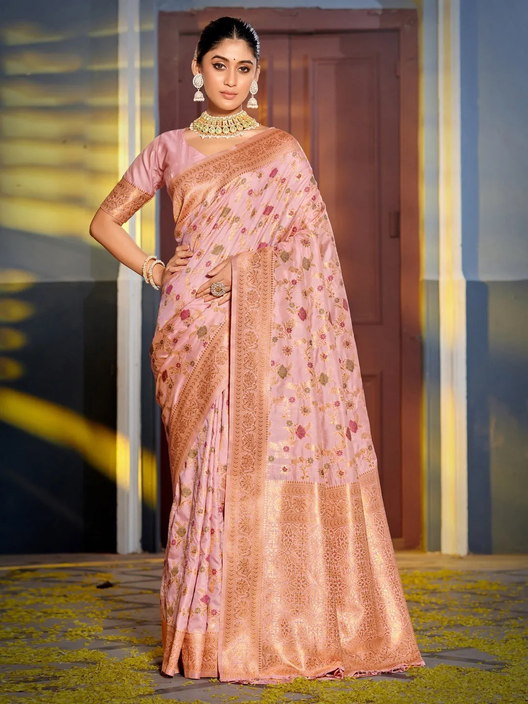 Pink Banarasi Silk Weaving Saree