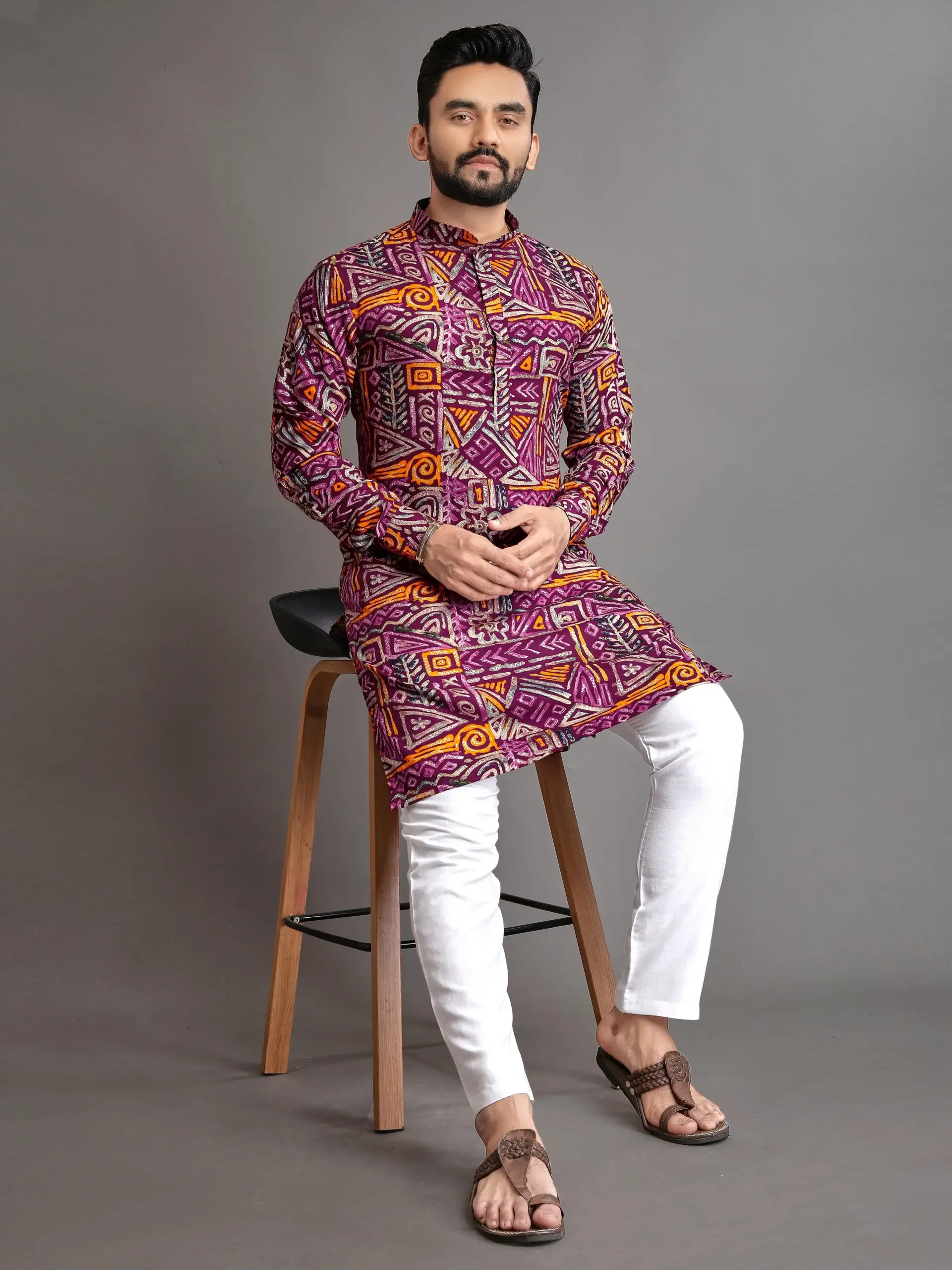 Wine Cotton Foil Print Men's Kurta Pyjama - Image 4