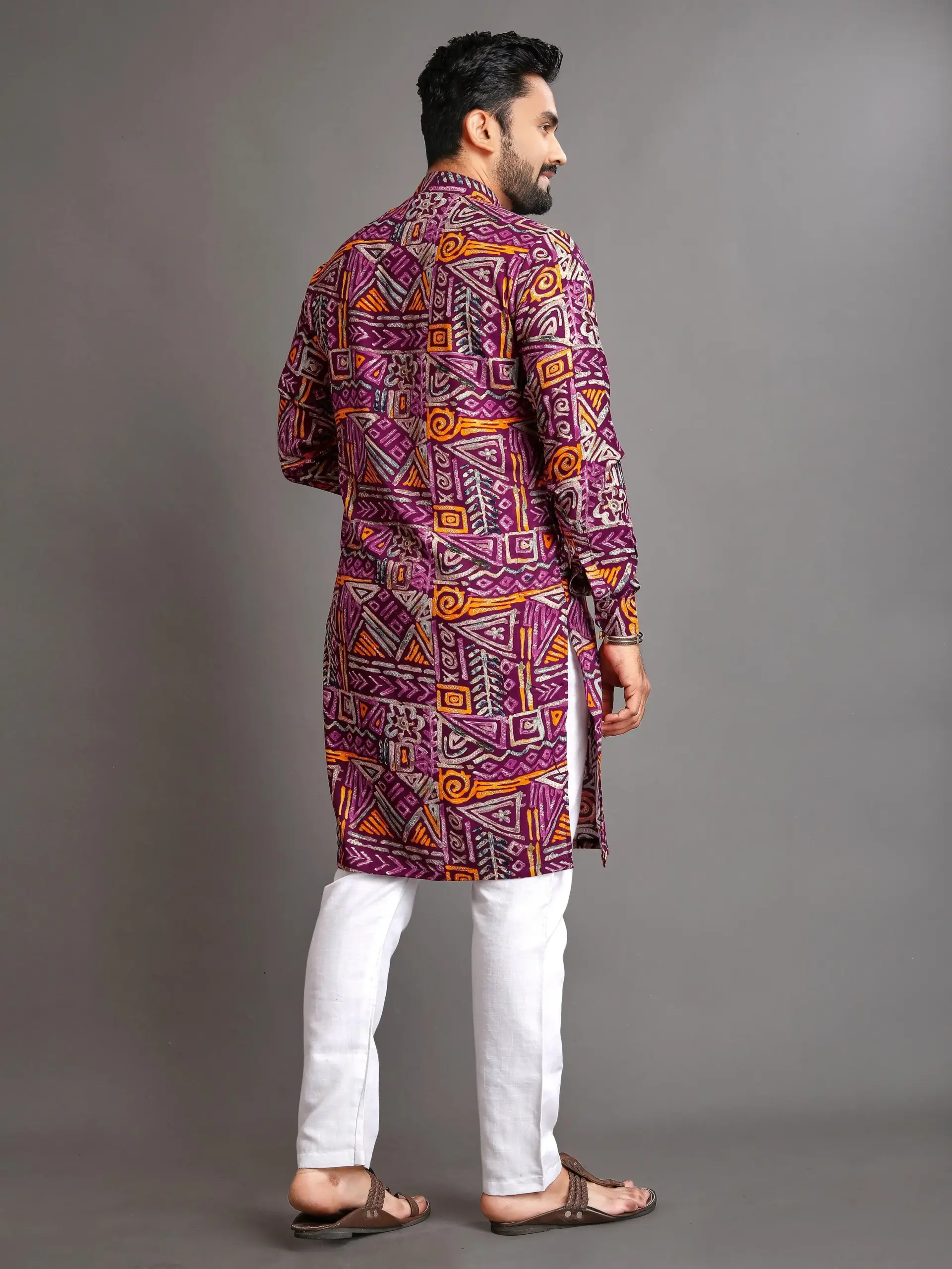 Wine Cotton Foil Print Men's Kurta Pyjama - Image 5