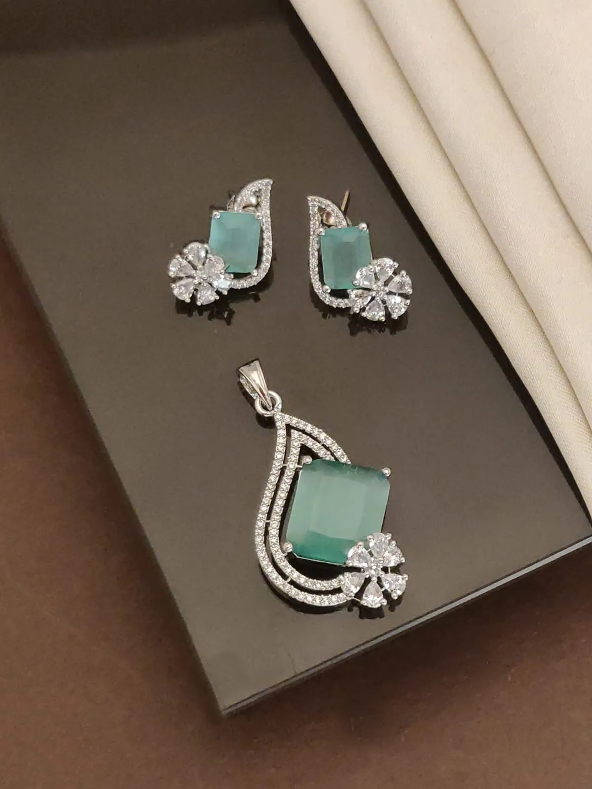 Mint Green American Diamond (AD) Pendant Set