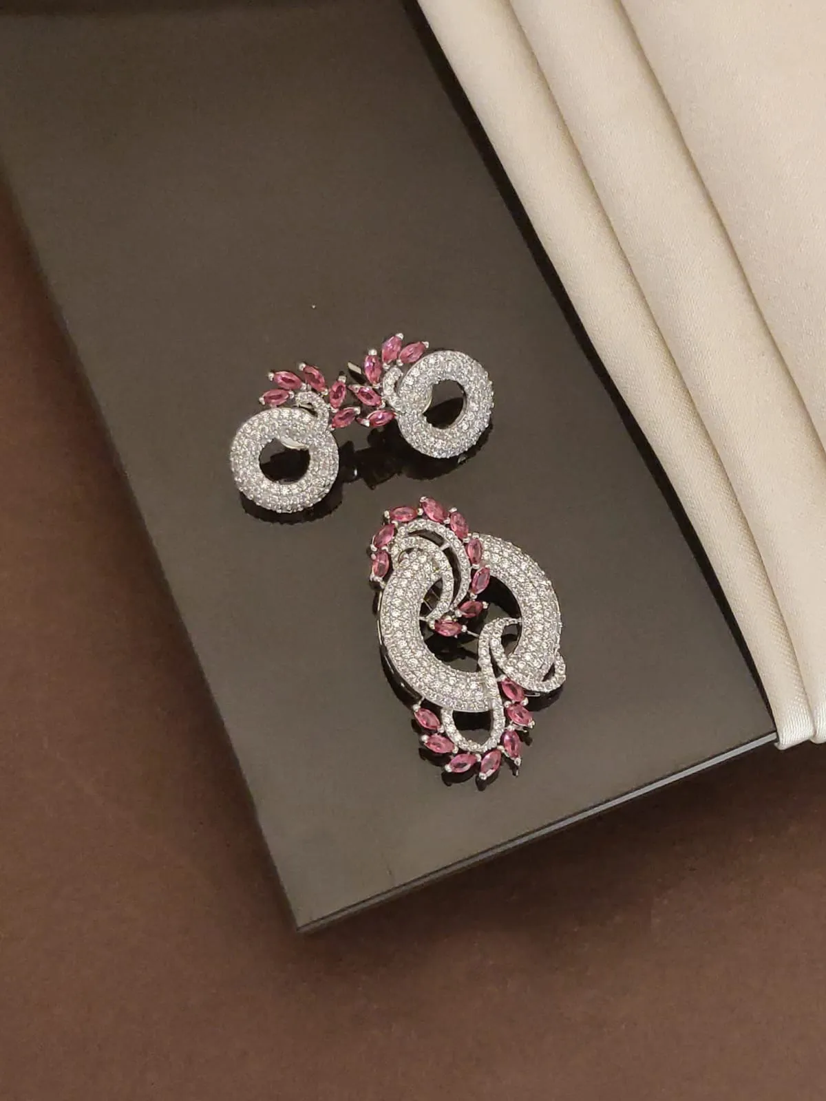 Fuschia Pink American Diamond (AD) Contemporary Swirl Set