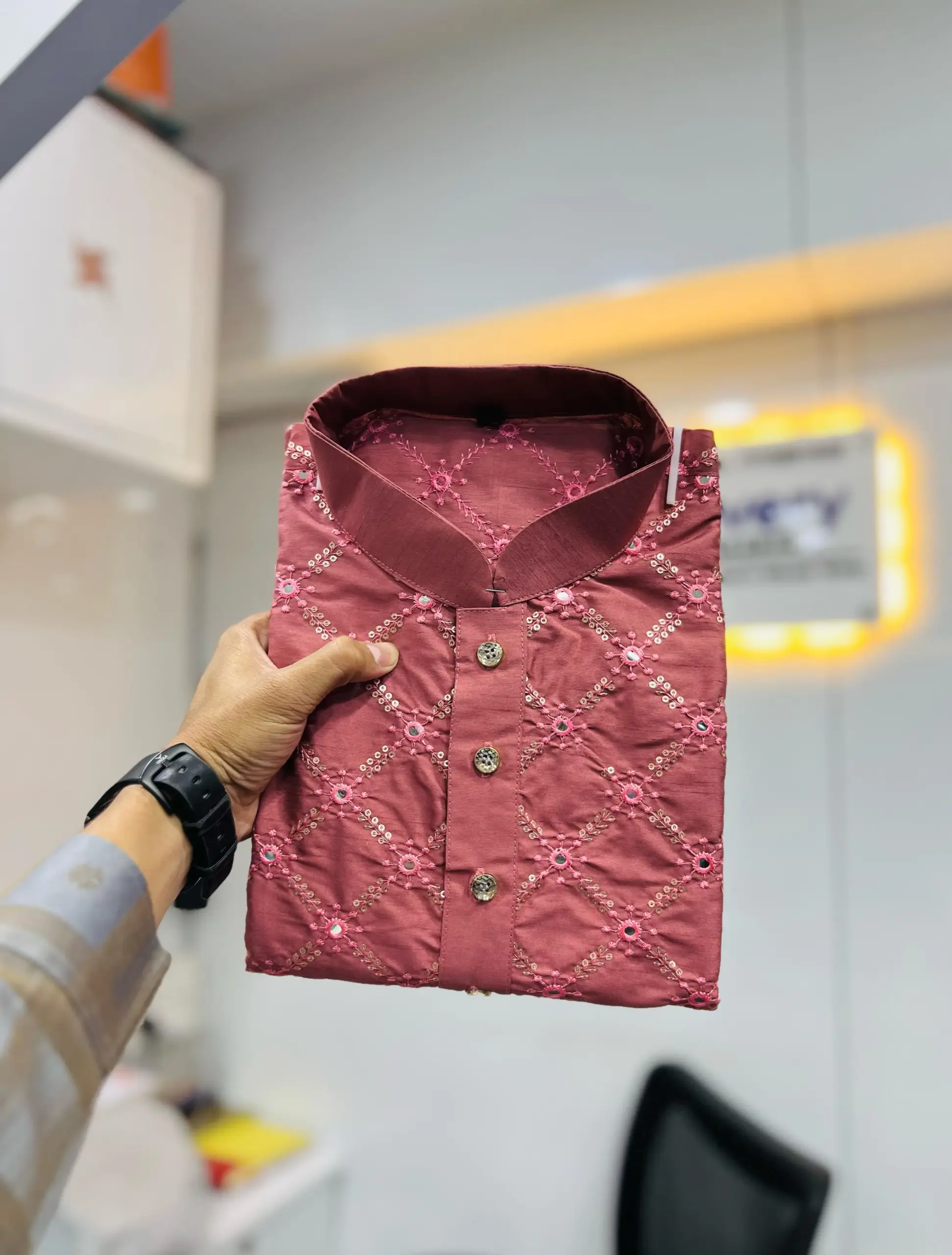 Pink Heavy Soft Silk Mirror Work Men's Kurta Pajama - Image 2