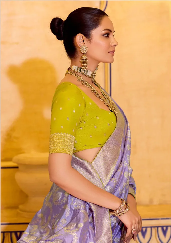 Purple Crepe Silk Zari Weaving Work Saree - Image 2