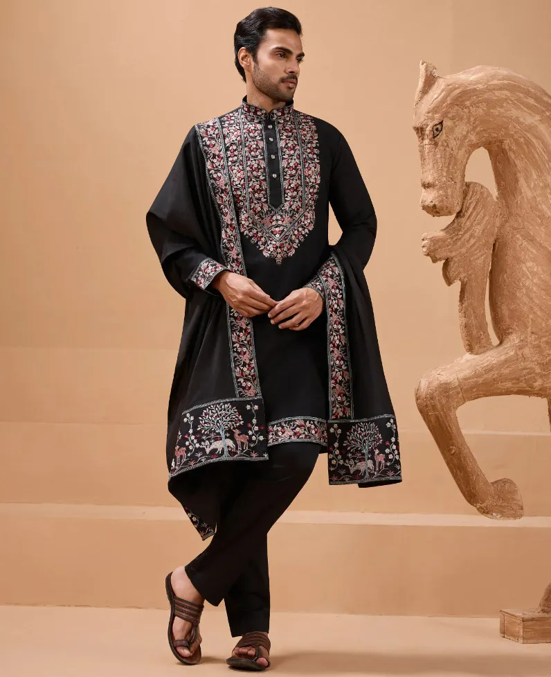 Black Viscose Silk Embroidered Men's Kurta With Dupatta