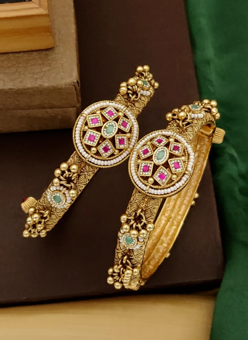 Royal Heritage Kangan & Handcrafted Rajwadi Brass Bangles