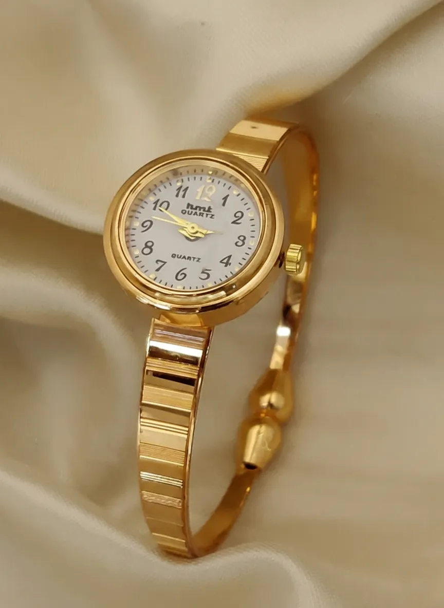 Vintage-Inspired Gold Floral Bracelet Watch