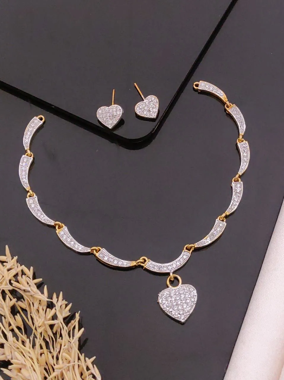 Romantic Heart-Shaped Double Layer Necklace