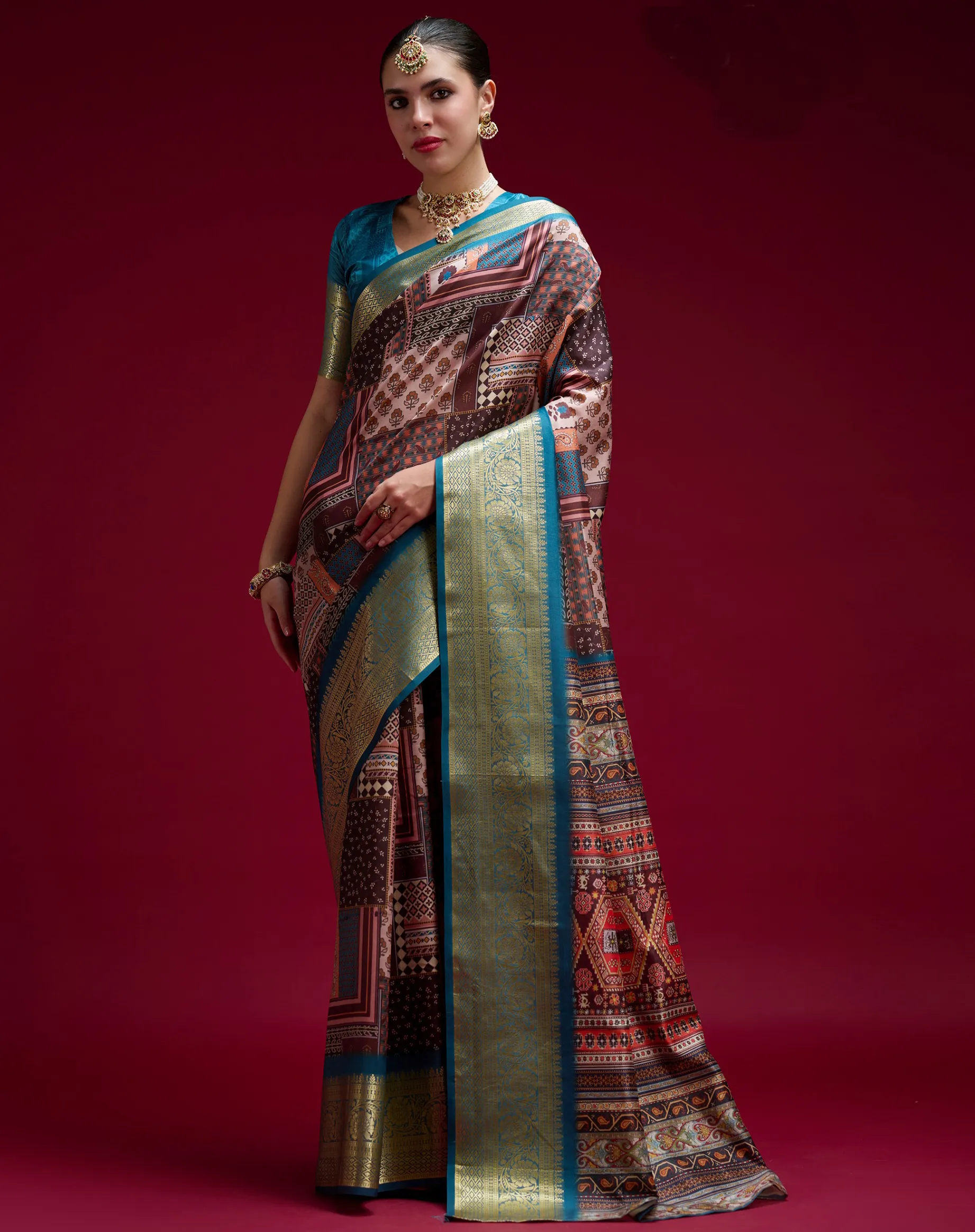 Multicolor Dola Handloom Silk Weaving Traditional Saree