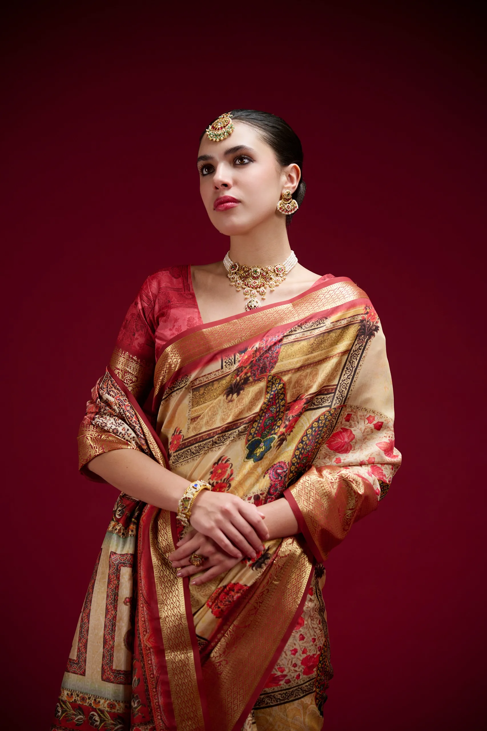 Yellow Dola Handloom Silk Weaving Traditional Saree - Image 2