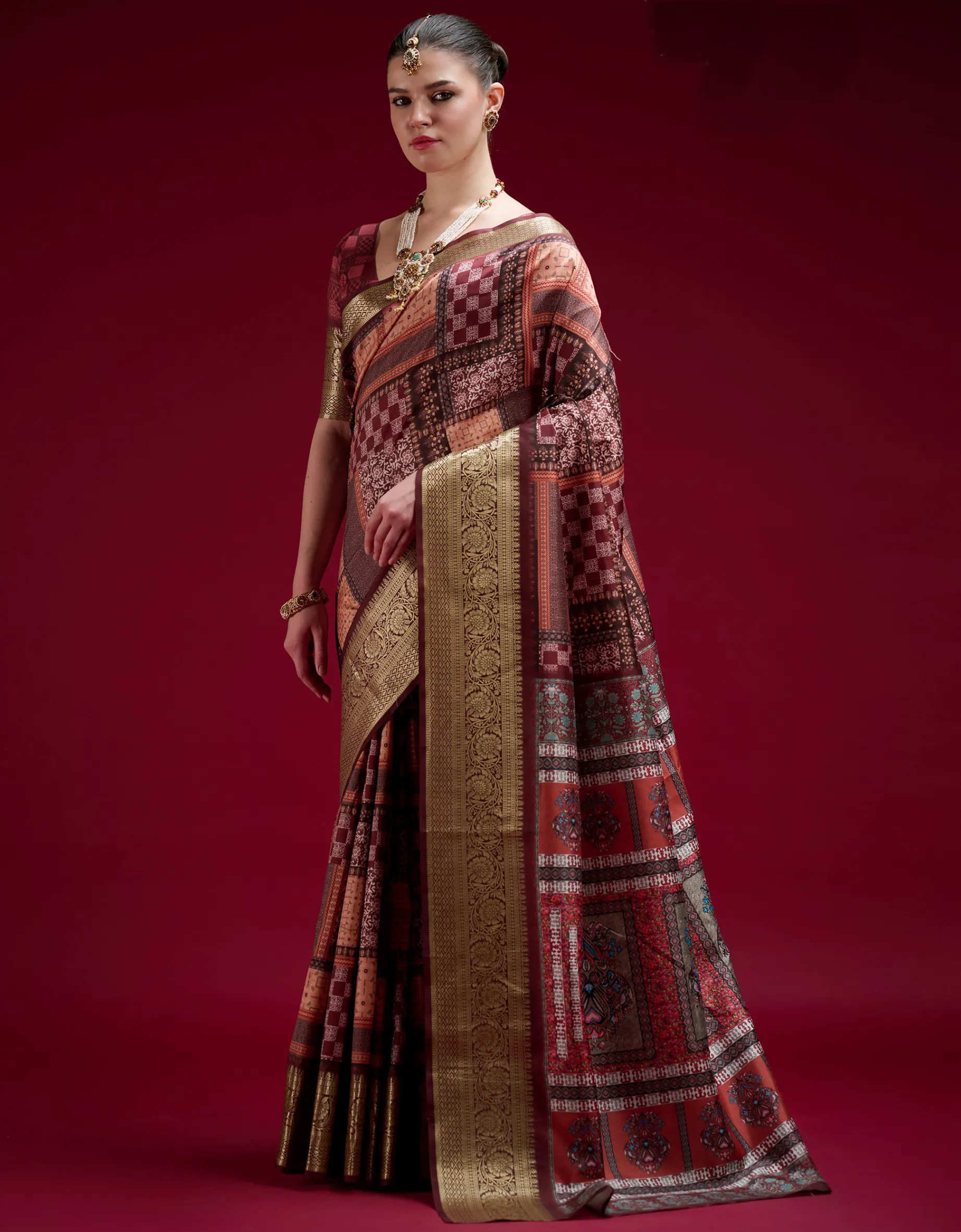 Multicolor Dola Handloom Silk Weaving Traditional Saree With Blouse