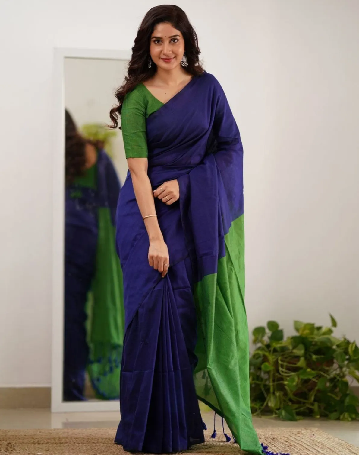 Blue Linen Plain Daily Wear Saree With Tassels