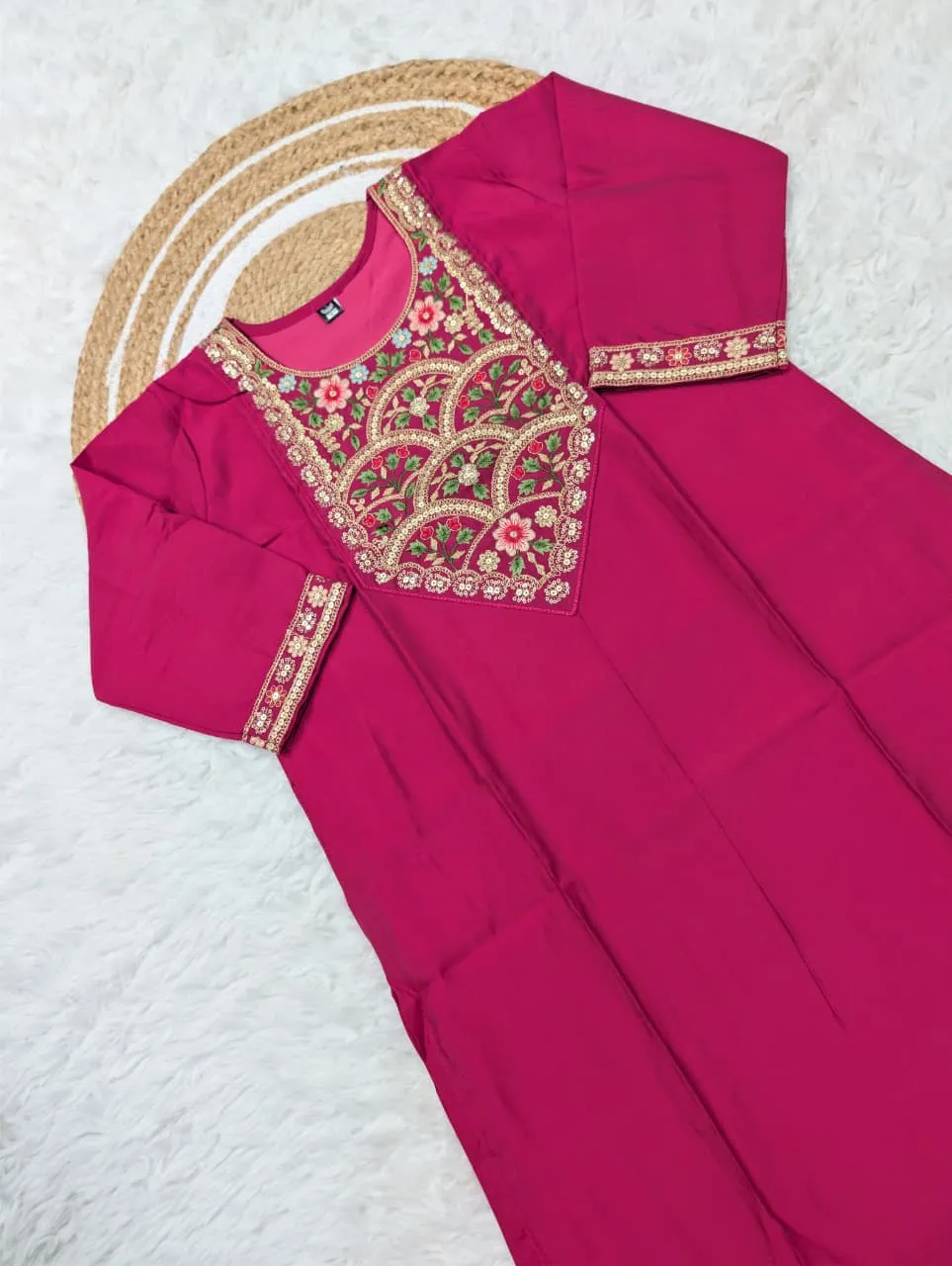 Magenta Pure Viscose Chanderi Embroidered Readymade Salwar Suit - Image 5