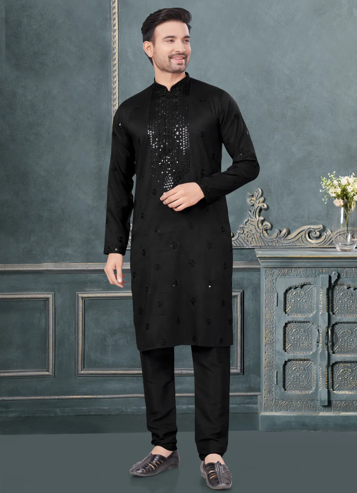 Black Pure Silk Traditional Ethnic Wear Men's Kurta Pajama Set
