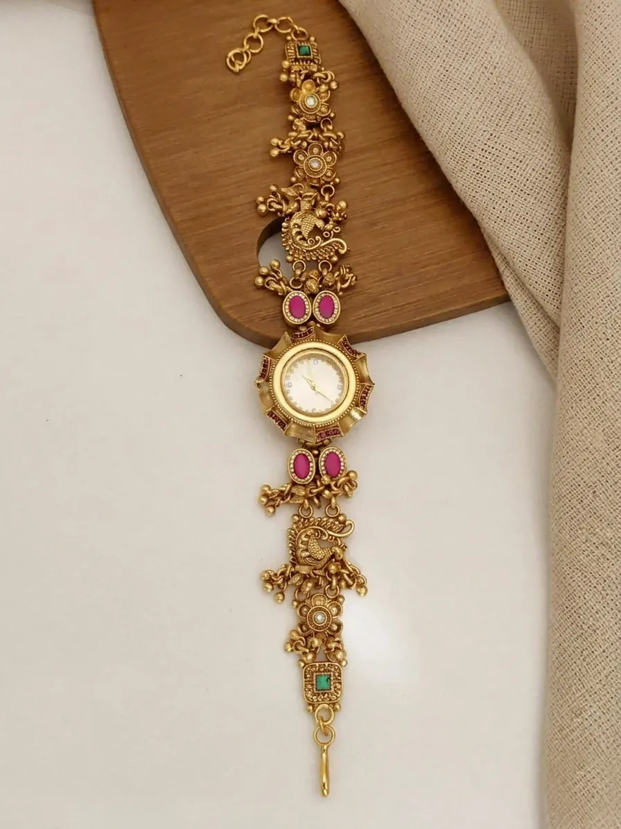 White Round Dial Peacock Motif Gold-Plated Bracelet Watch