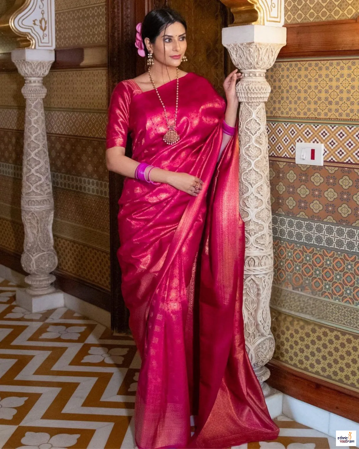 Magenta Lichi Silk Rich Pallu Jacquard Work Traditional Saree