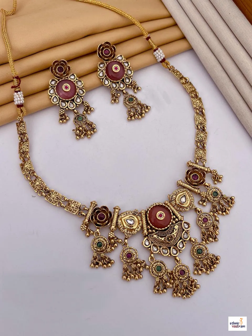 Mauve Pink Heritage Antique Gold-Plated Statement Necklace Set