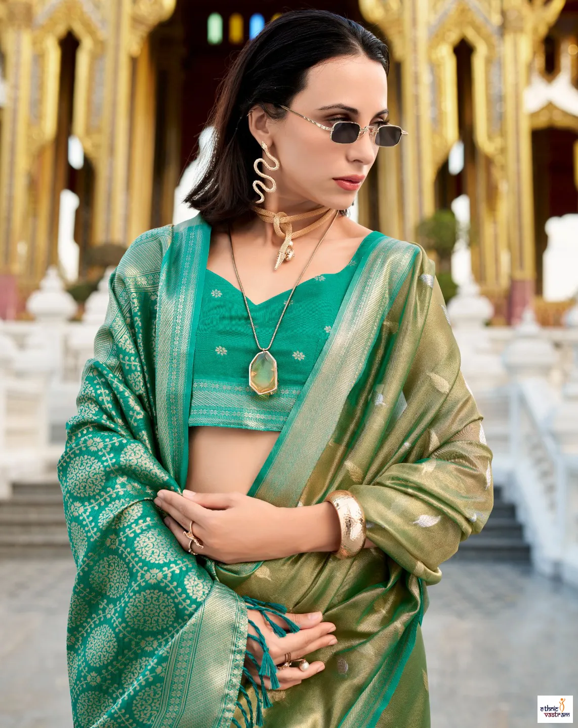 Pistachio Green Tissue Silk Rich Woven Border Traditional Saree - Image 2