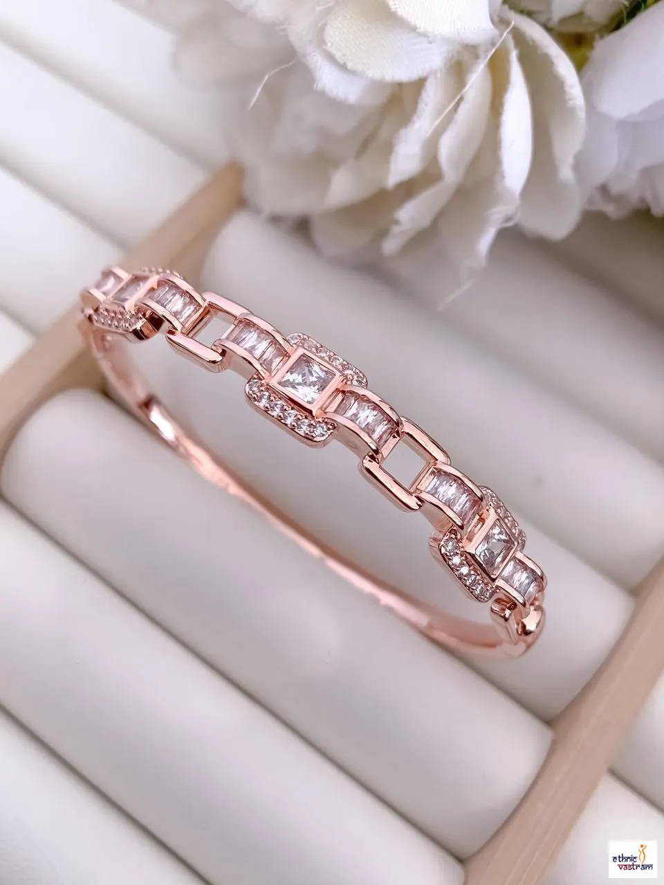 Rose Gold Geometric Link Designer Kada Bracelet