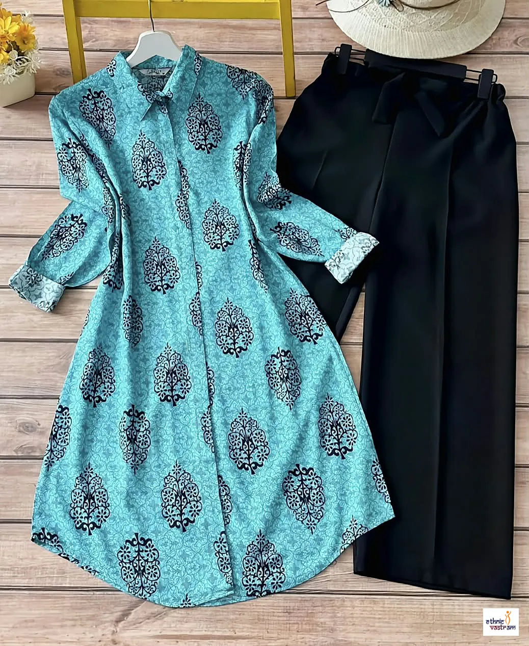 Teal Green Digital Print Rayon Kurti Set With Black Palazzo
